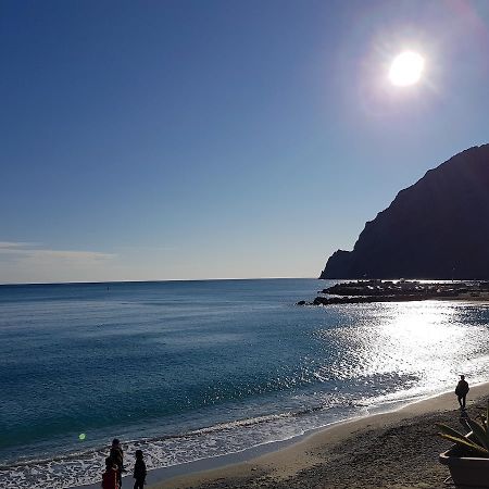 Lorenzo'S Charming Flat Monterosso al Mare Zewnętrze zdjęcie
